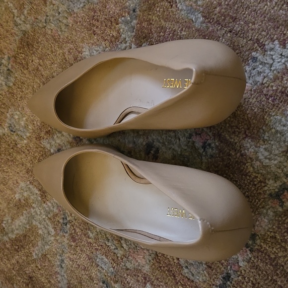 Nine West Nude Kitten Heels Size 9 - Picture 2 of 4